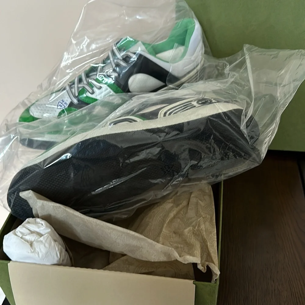Gucci Basket Low Top Sneakers